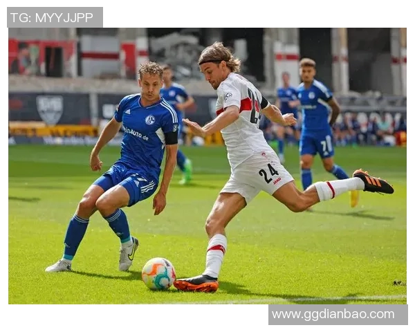 沙尔克04遭遇德甲六连败，跌入降级泥潭难自拔